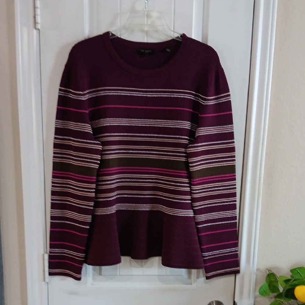 Ted Baker Deep Purple Stretchy Knit Top w Silver Thread Horizontal Accents